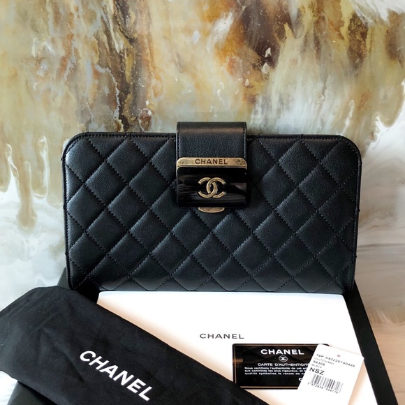 CHANEL Handbags - SOLD Chanel Large Quilted Beauty Lock Flap Clutch